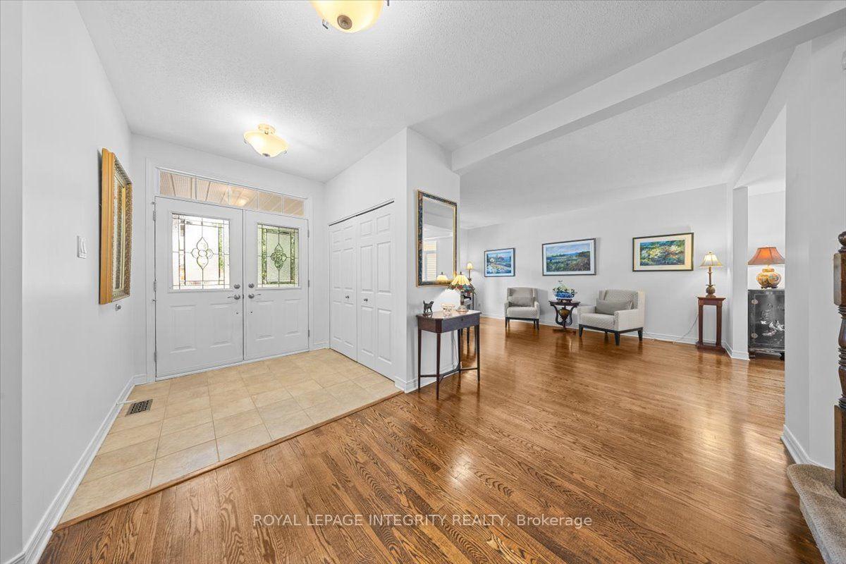Photo 6 of 40 Bon Echo Crescent, Ottawa, Kanata - Bridlewood — HOMEH