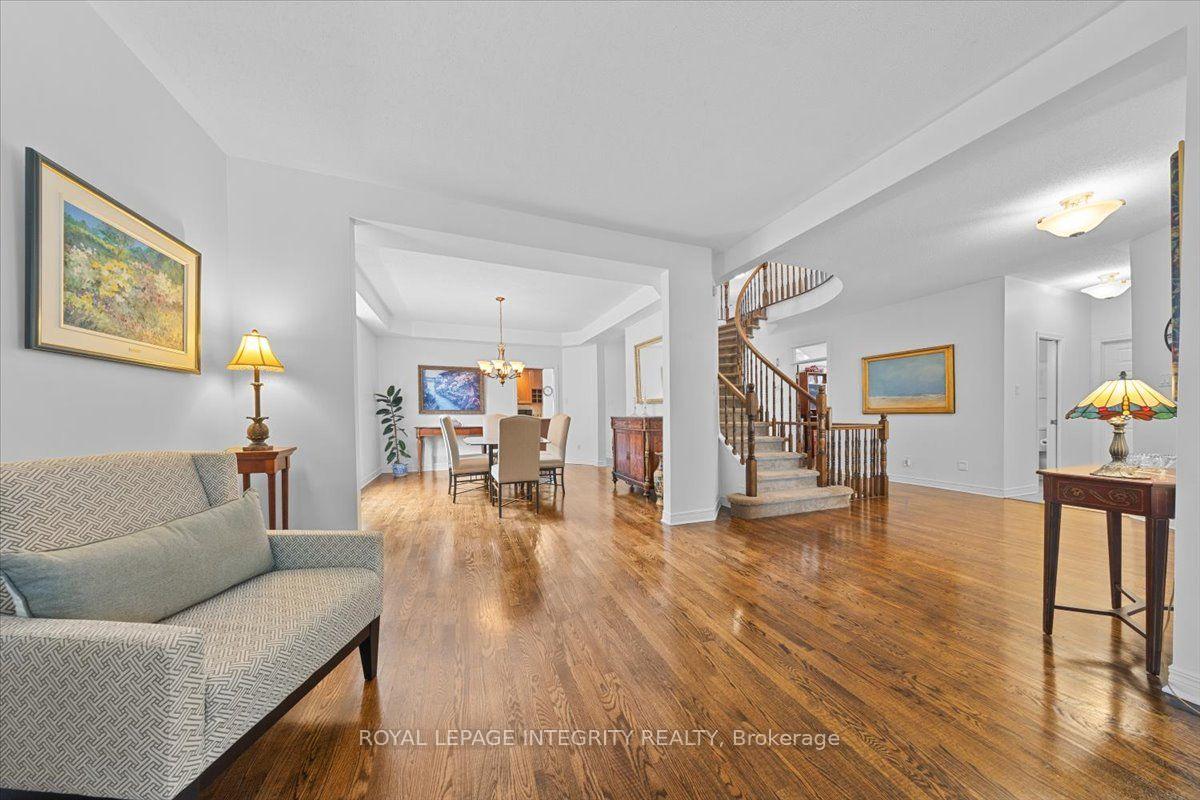 Photo 9 of 40 Bon Echo Crescent, Ottawa, Kanata - Bridlewood — HOMEH