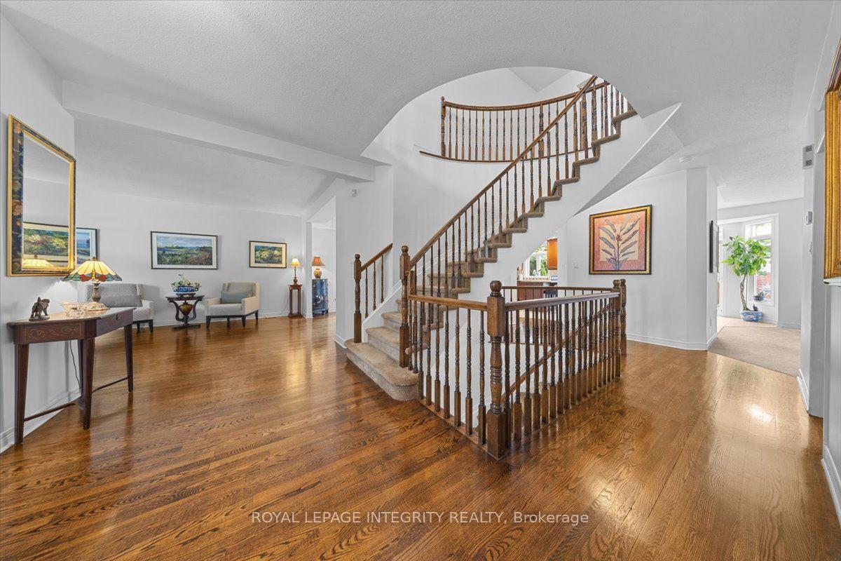 Photo 23 of 40 Bon Echo Crescent, Ottawa, Kanata - Bridlewood — HOMEH