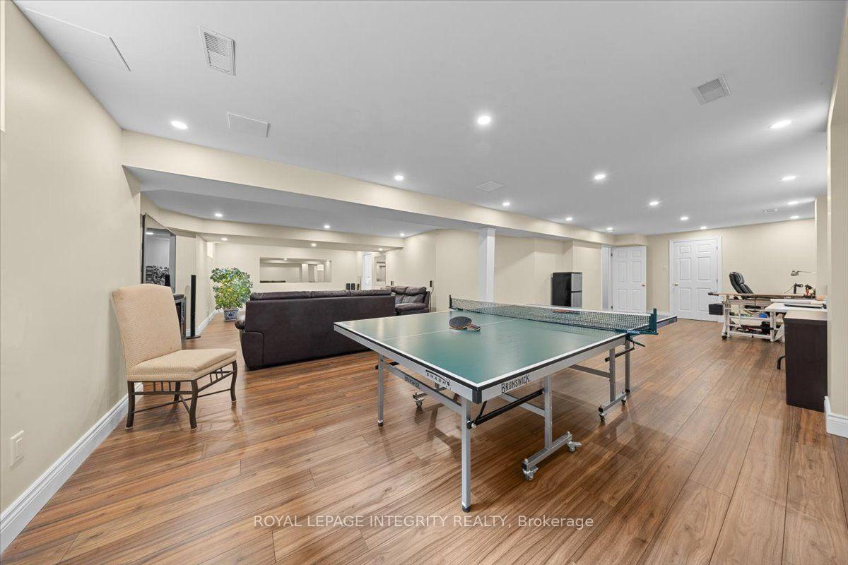Photo 45 of 40 Bon Echo Crescent, Ottawa, Kanata - Bridlewood — HOMEH