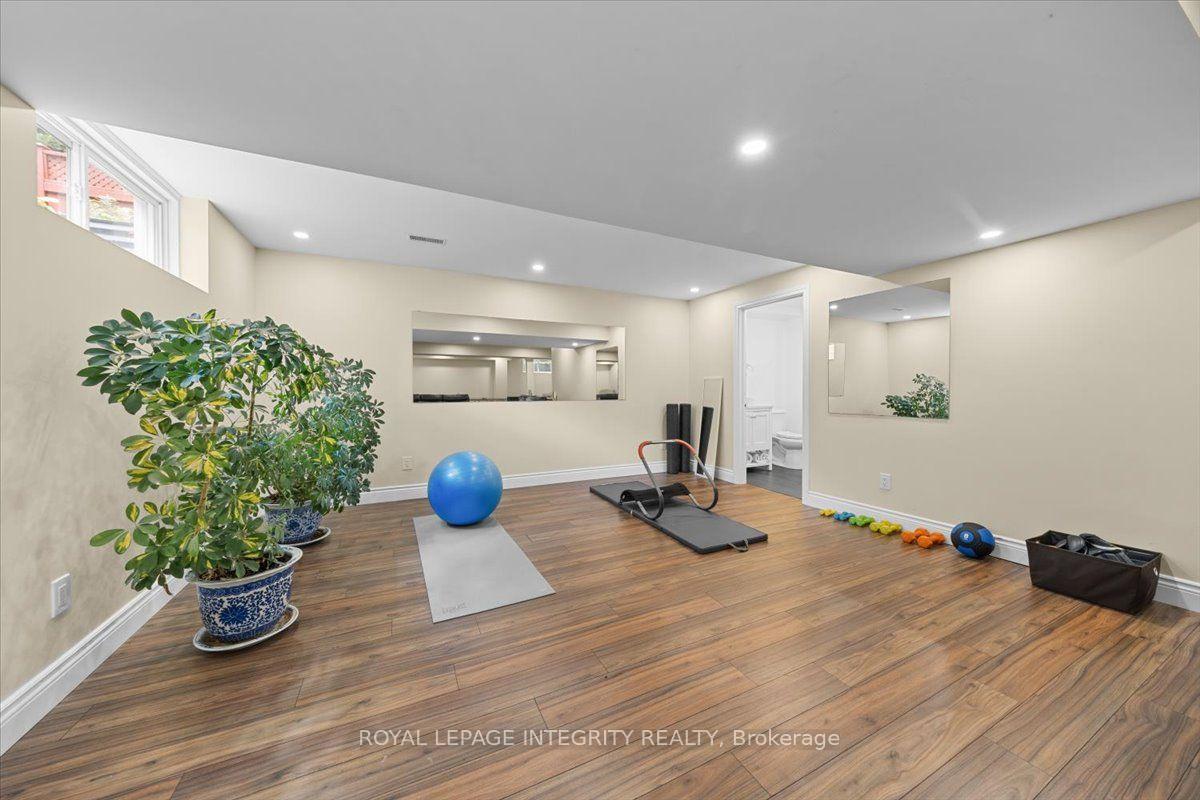 Photo 48 of 40 Bon Echo Crescent, Ottawa, Kanata - Bridlewood — HOMEH