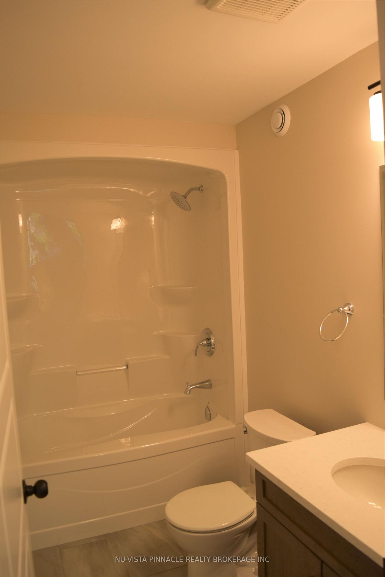 Photo 7 of 222 Cherry Street, Ingersoll, Ingersoll - South — HOMEH