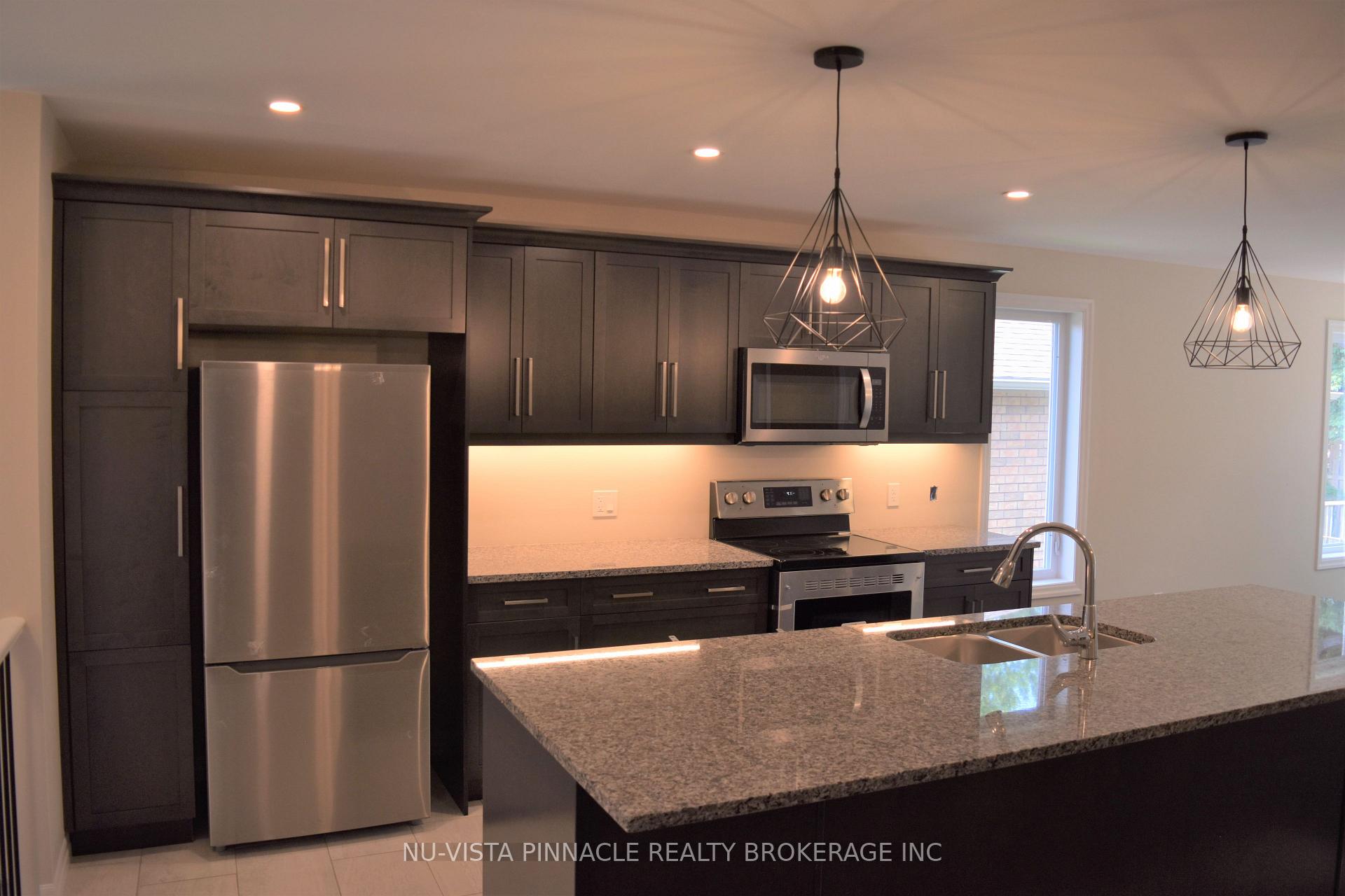 Photo 12 of 222 Cherry Street, Ingersoll, Ingersoll - South — HOMEH