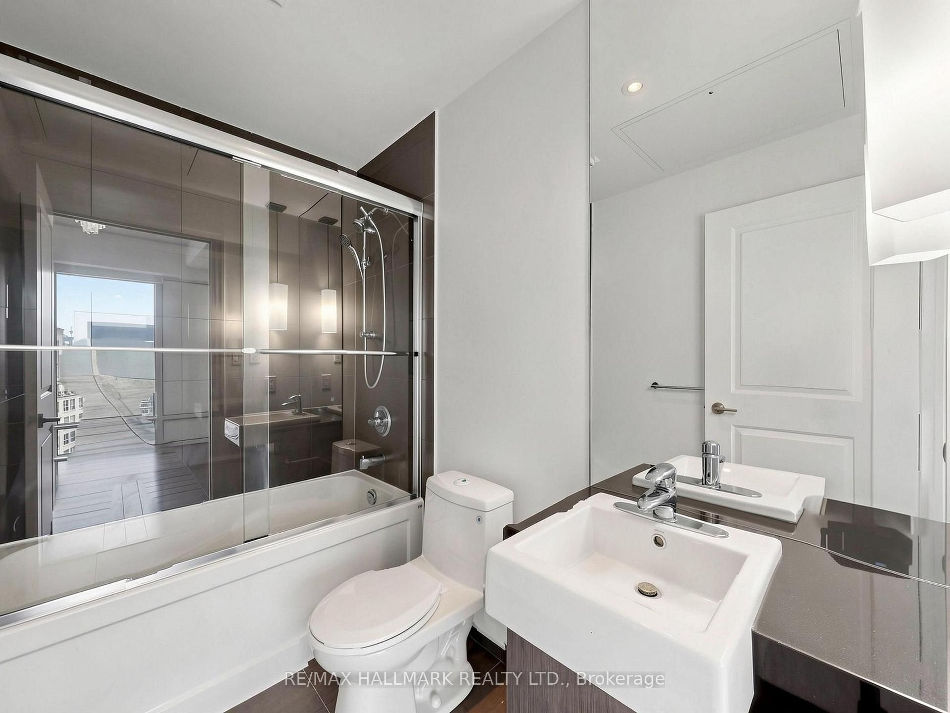 Photo 29 of Unit 2711, 8 The Esplanade Avenue, Toronto, Waterfront Communities — HOMEH