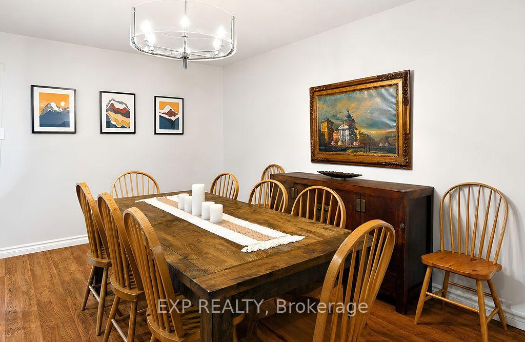 Photo 5 of 576 Oxbow Crescent, Collingwood — HOMEH
