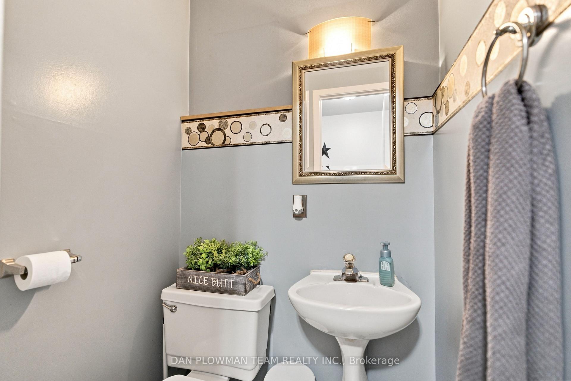Photo 13 of Unit 2, 72 Martin Road, Clarington, Bowmanville — HOMEH