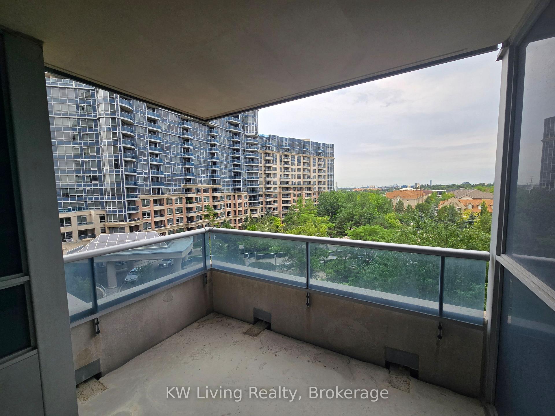 Photo 5 of Unit 701, 33 Cox Boulevard, Markham, Unionville — HOMEH