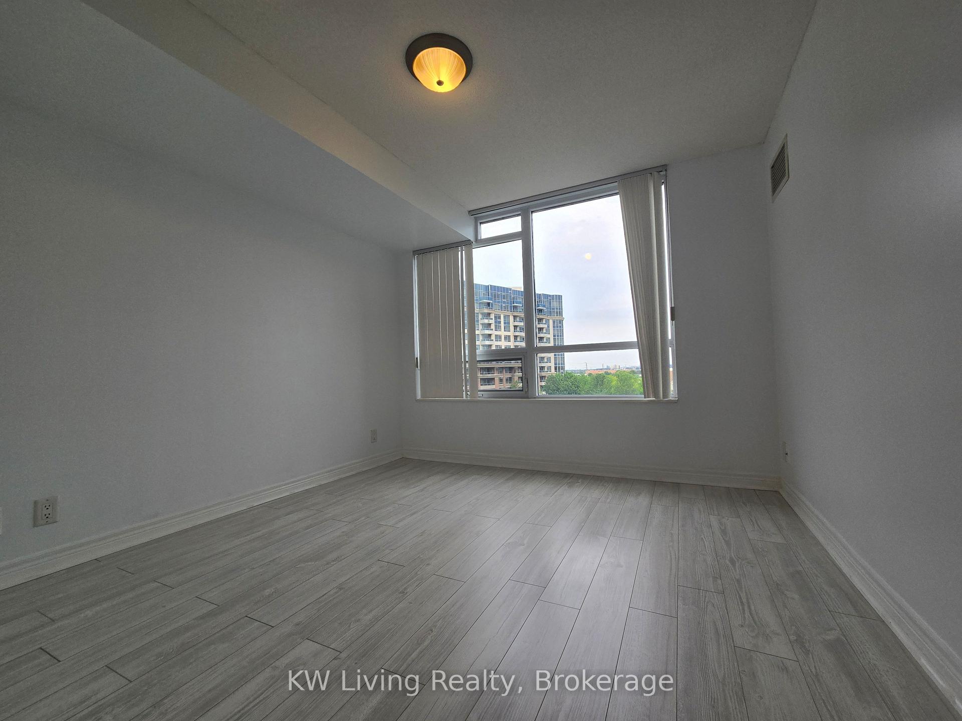 Photo 11 of Unit 701, 33 Cox Boulevard, Markham, Unionville — HOMEH