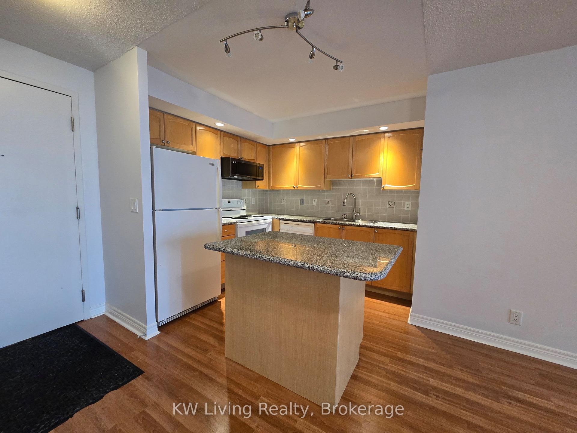 Photo 13 of Unit 701, 33 Cox Boulevard, Markham, Unionville — HOMEH