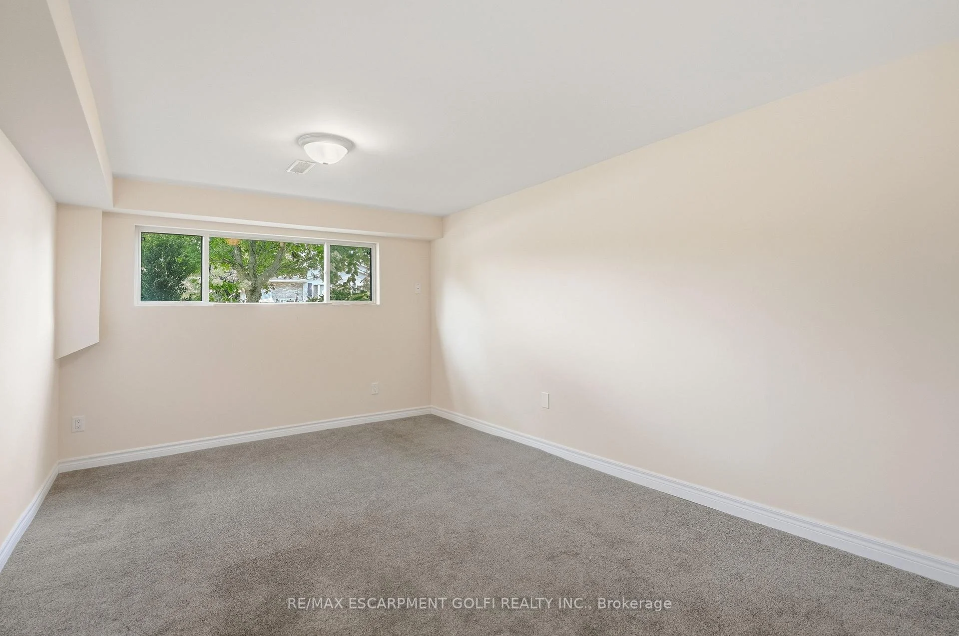 Photo 42 of 4533 Carriage Road, Lincoln, Lincoln Lake — HOMEH