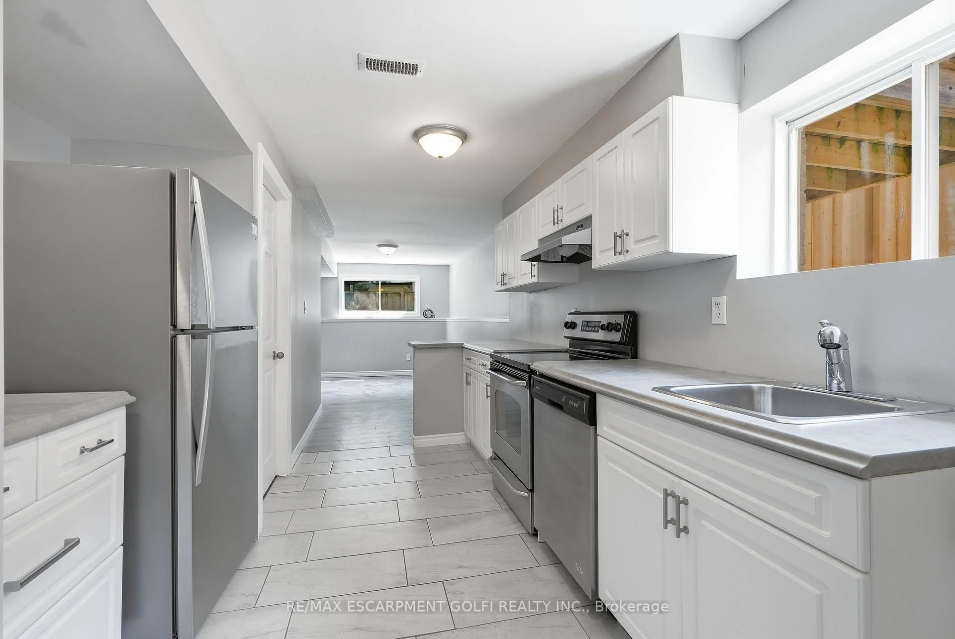 Photo 54 of 4533 Carriage Road, Lincoln, Lincoln Lake — HOMEH
