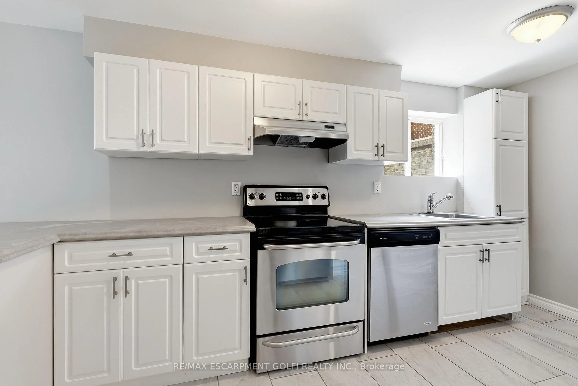 Photo 60 of 4533 Carriage Road, Lincoln, Lincoln Lake — HOMEH