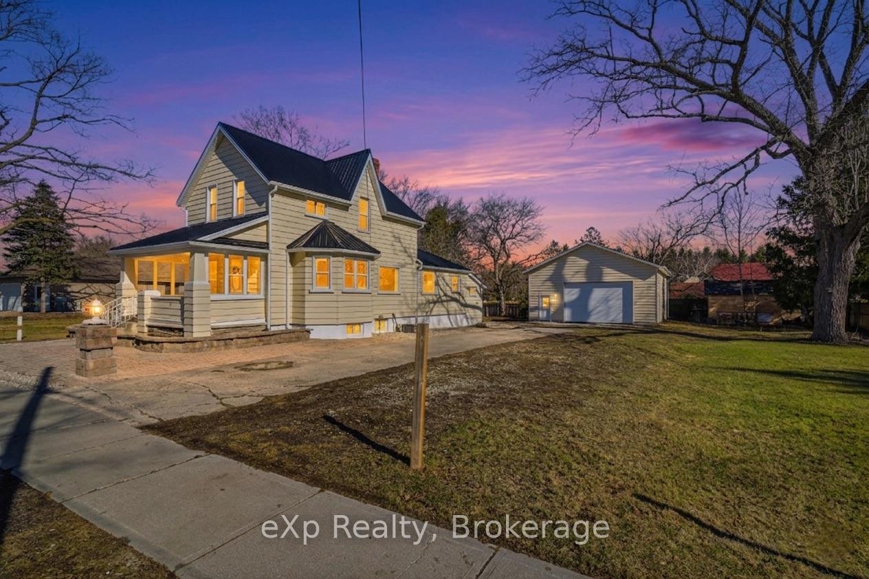 Photo of 192 William Street W