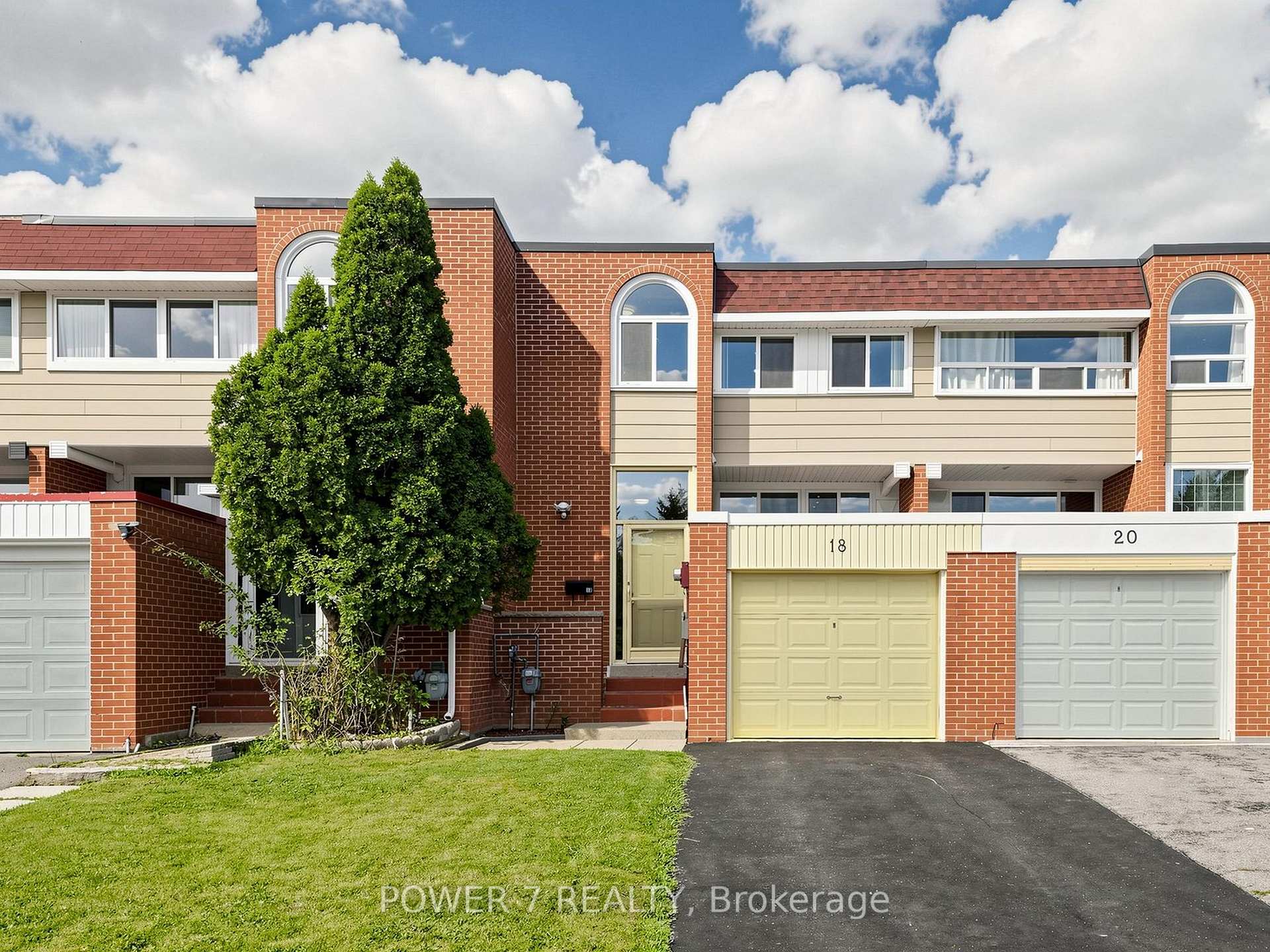 Front of 18 Sprucewood Court