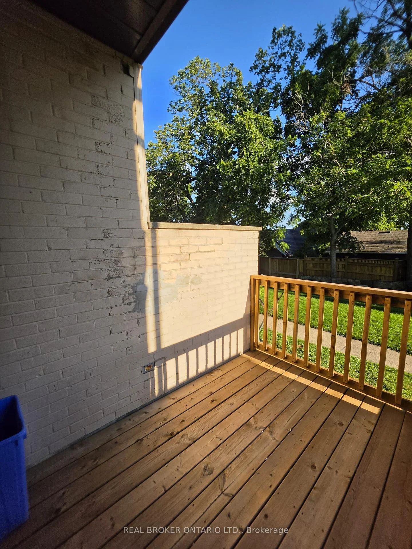 Photo 4 of Unit 12, 275 Blake Street, Barrie, North Shore — HOMEH