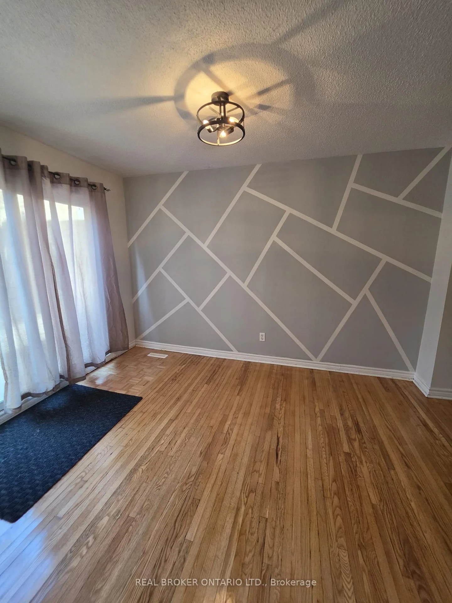 Photo 7 of Unit 12, 275 Blake Street, Barrie, North Shore — HOMEH