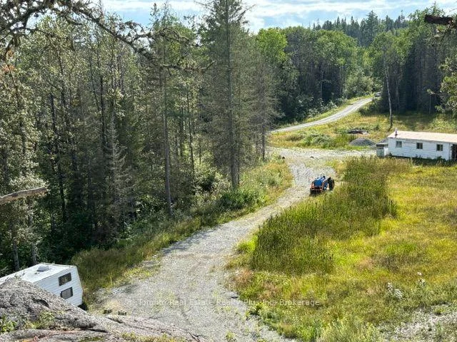 Photo 3 of 10 Valleyview Road, Kirkland Lake, Swastika — HOMEH