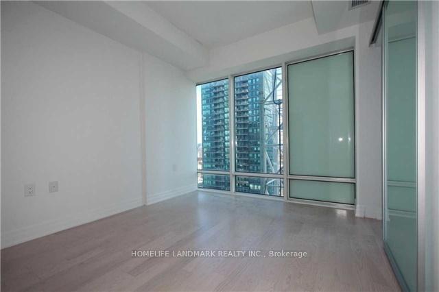 Photo 7 of Unit 1811, 8 The Esplanade, Toronto, Waterfront Communities — HOMEH