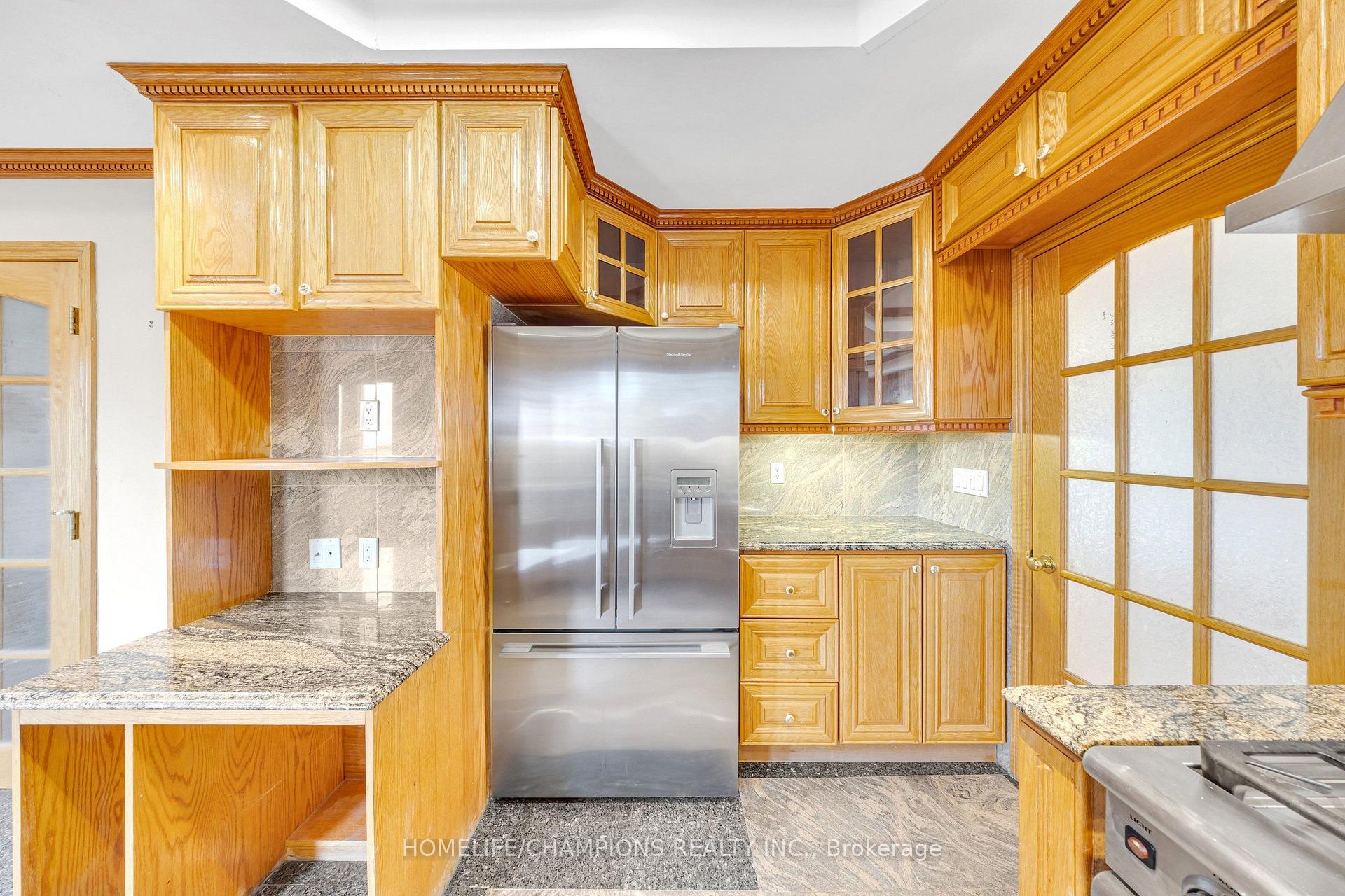 Photo 9 of 2 Altair Avenue, Scarborough, L'Amoreaux — HOMEH
