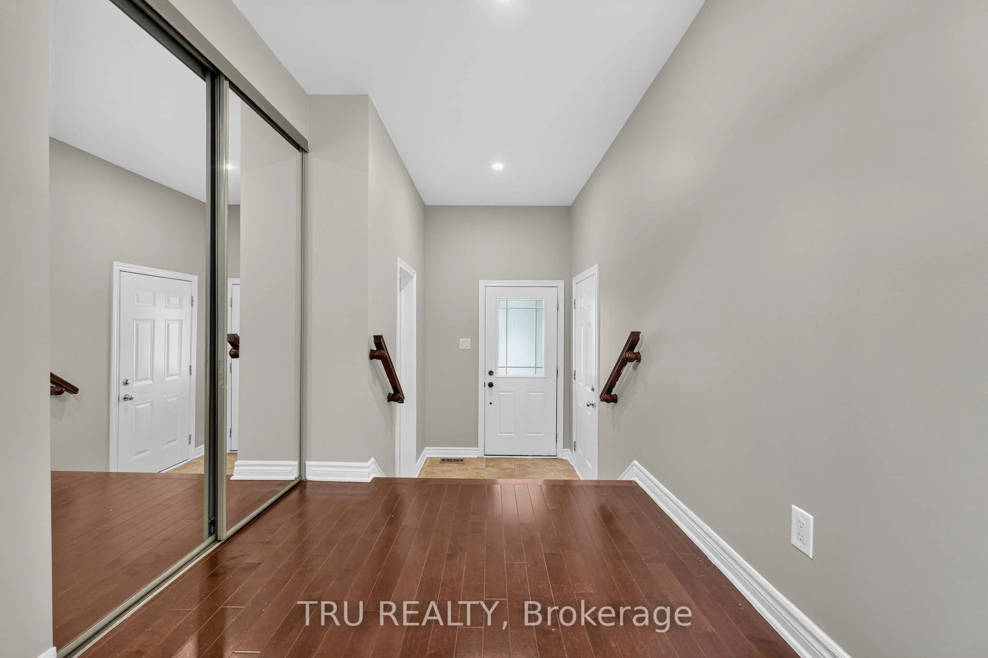Photo 6 of 111 Woodmill Terrace, Ottawa, Kanata - Morgan's Grant/South March — HOMEH