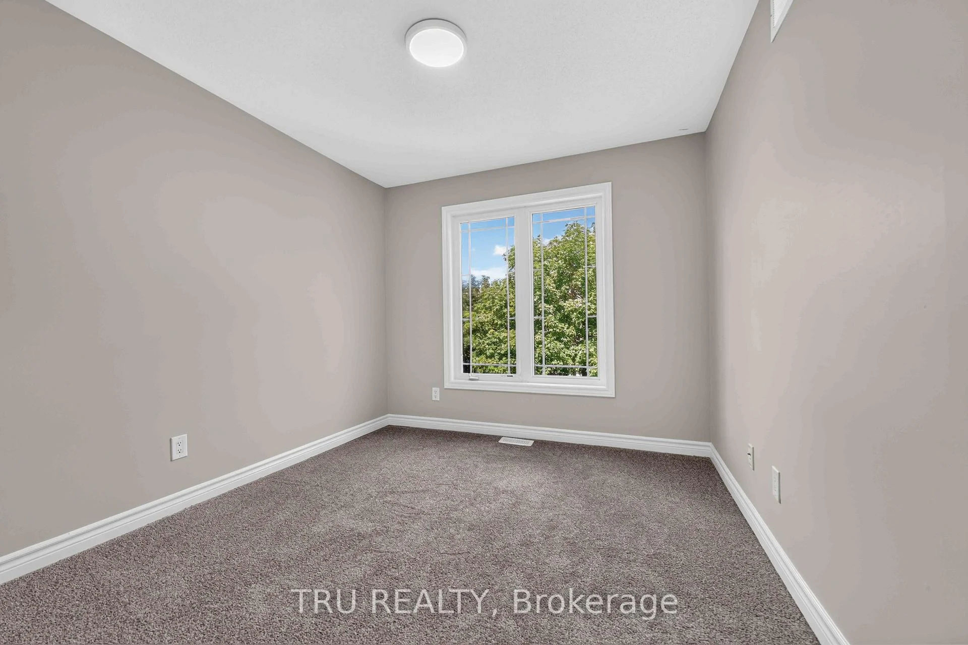 Photo 37 of 111 Woodmill Terrace, Ottawa, Kanata - Morgan's Grant/South March — HOMEH