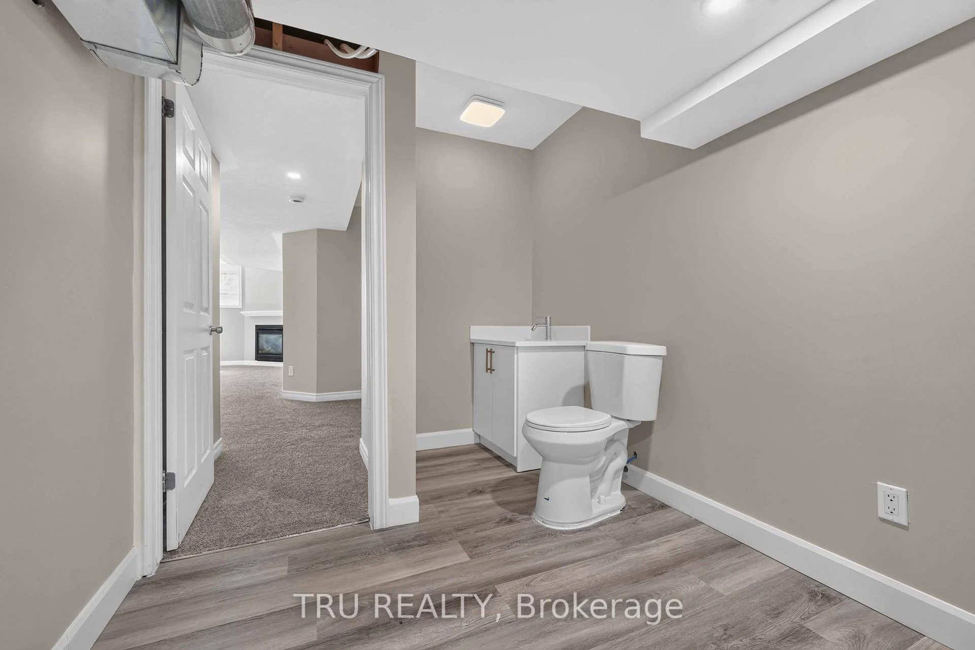 Photo 43 of 111 Woodmill Terrace, Ottawa, Kanata - Morgan's Grant/South March — HOMEH