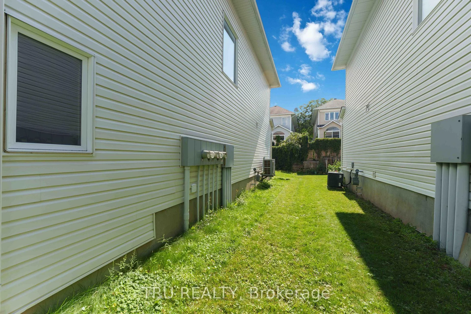 Photo 44 of 111 Woodmill Terrace, Ottawa, Kanata - Morgan's Grant/South March — HOMEH