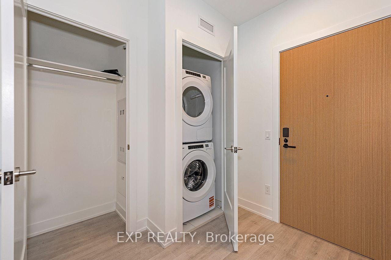 Photo 14 of 25 Cordova Avenue, Etobicoke, Islington-City Centre West — HOMEH