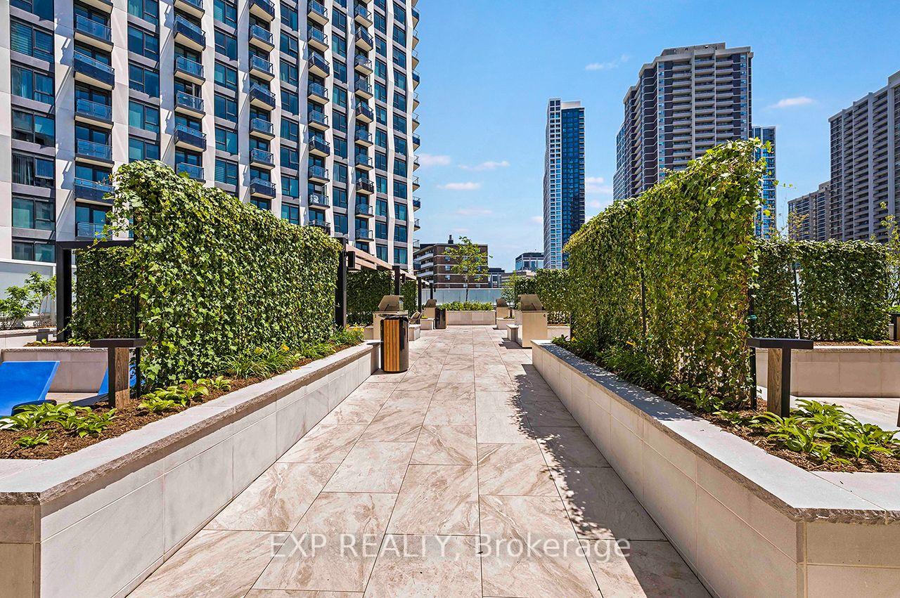 Photo 36 of 25 Cordova Avenue, Etobicoke, Islington-City Centre West — HOMEH