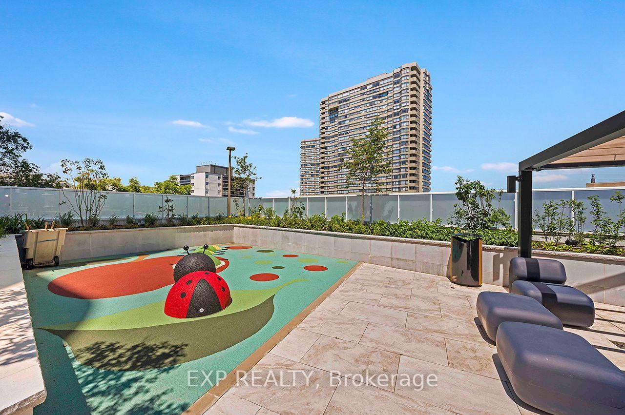 Photo 40 of 25 Cordova Avenue, Etobicoke, Islington-City Centre West — HOMEH