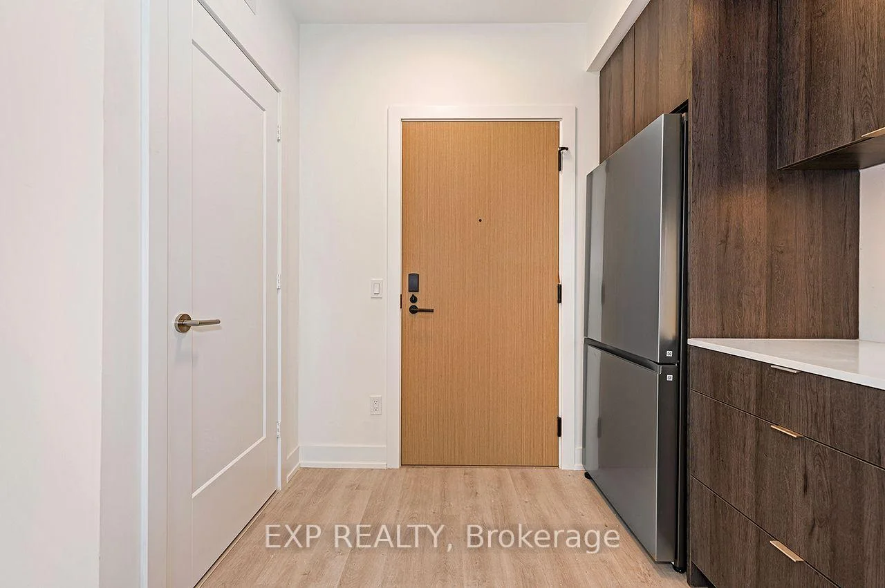 Photo 21 of 25 Cordova Avenue, Etobicoke, Islington-City Centre West — HOMEH
