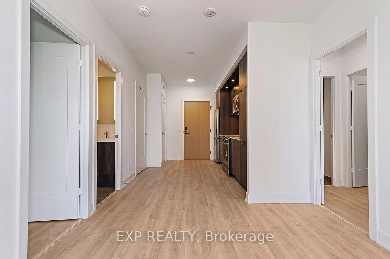 Photo 29 of 25 Cordova Avenue, Etobicoke, Islington-City Centre West — HOMEH