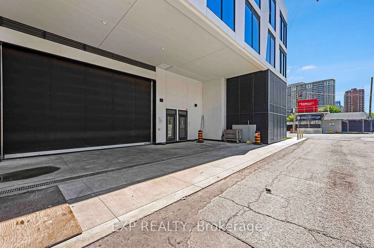 Photo 49 of 25 Cordova Avenue, Etobicoke, Islington-City Centre West — HOMEH