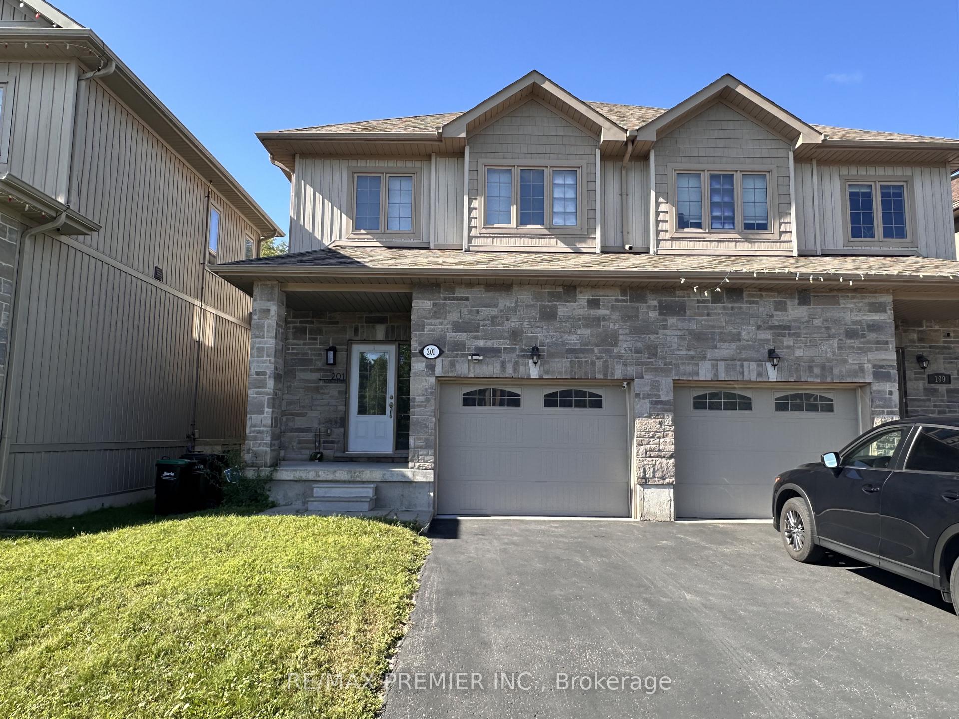 Photo 1 of 201 Alva Street, Barrie, Ardagh — HOMEH