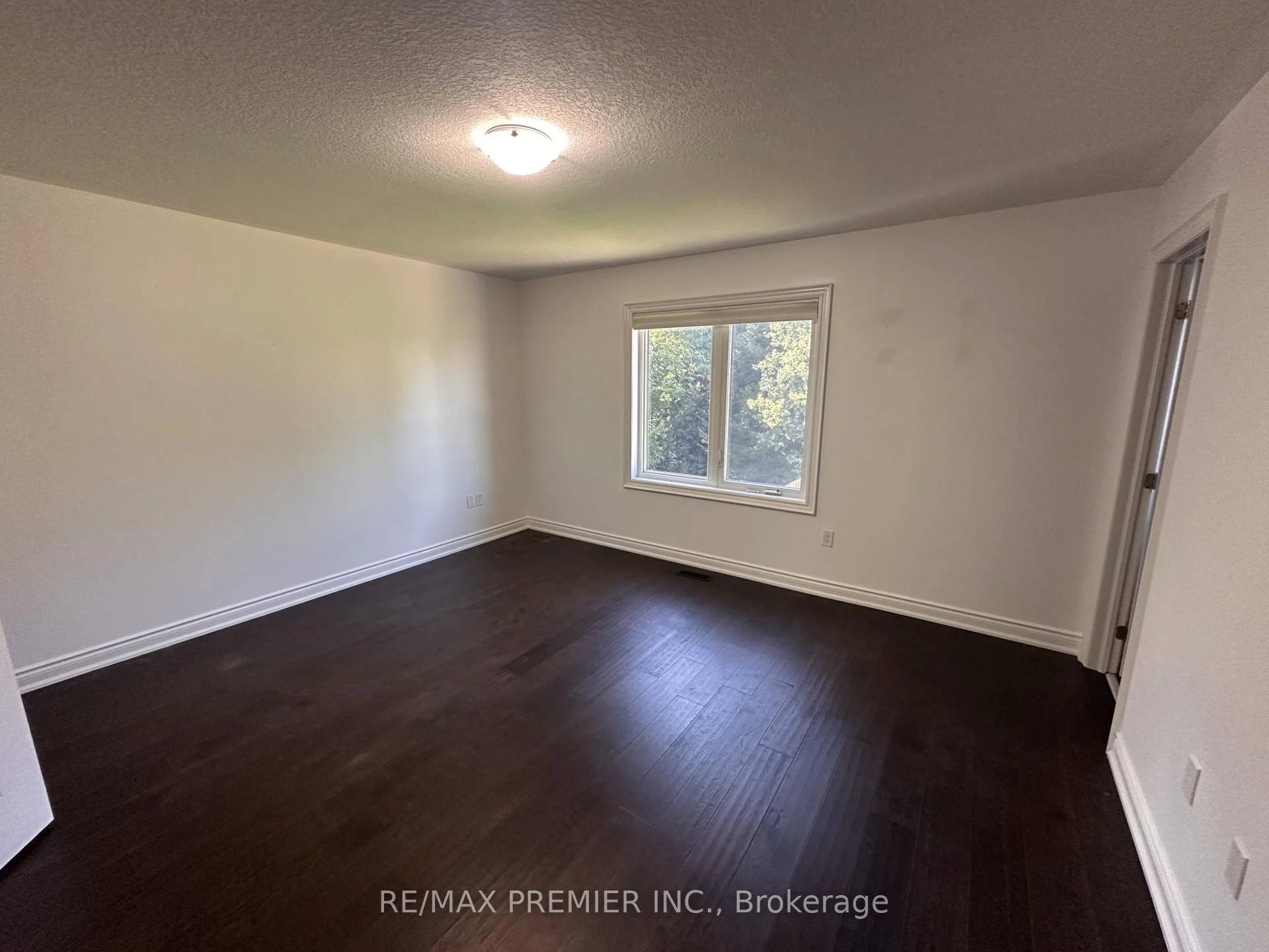 Photo 14 of 201 Alva Street, Barrie, Ardagh — HOMEH