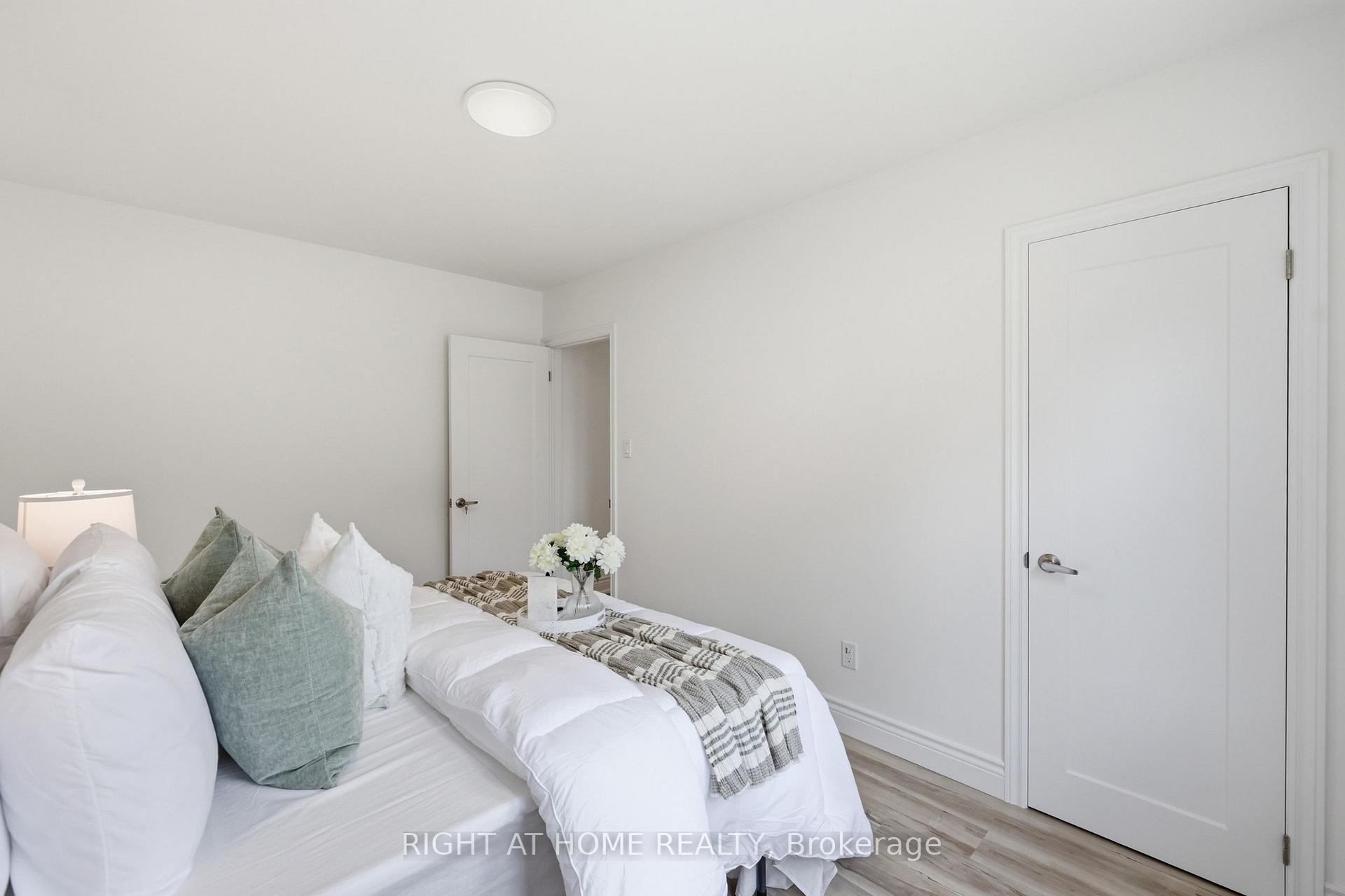 Photo 18 of 156 E 36th Street, Hamilton, Raleigh — HOMEH