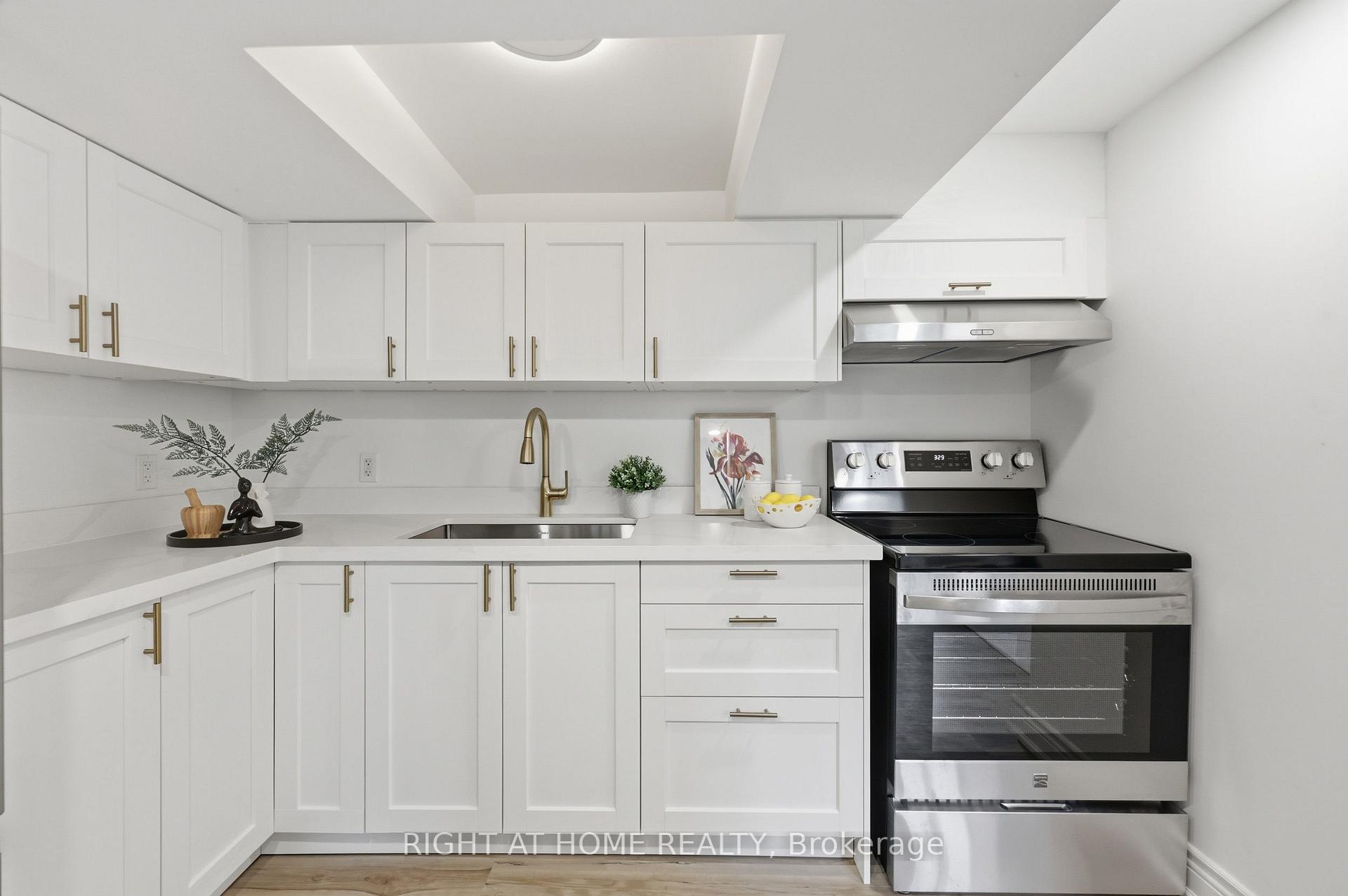 Photo 25 of 156 E 36th Street, Hamilton, Raleigh — HOMEH