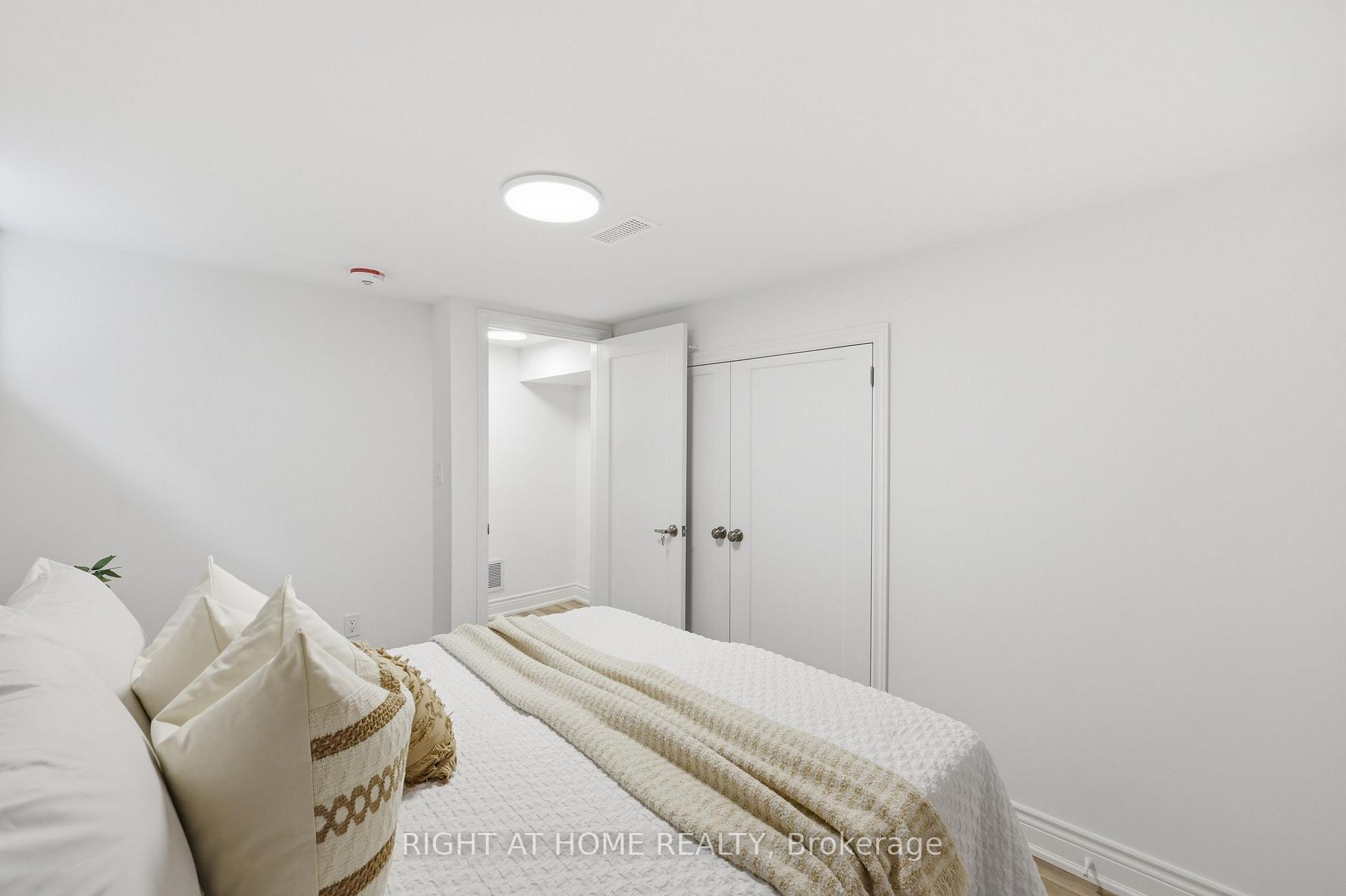 Photo 33 of 156 E 36th Street, Hamilton, Raleigh — HOMEH