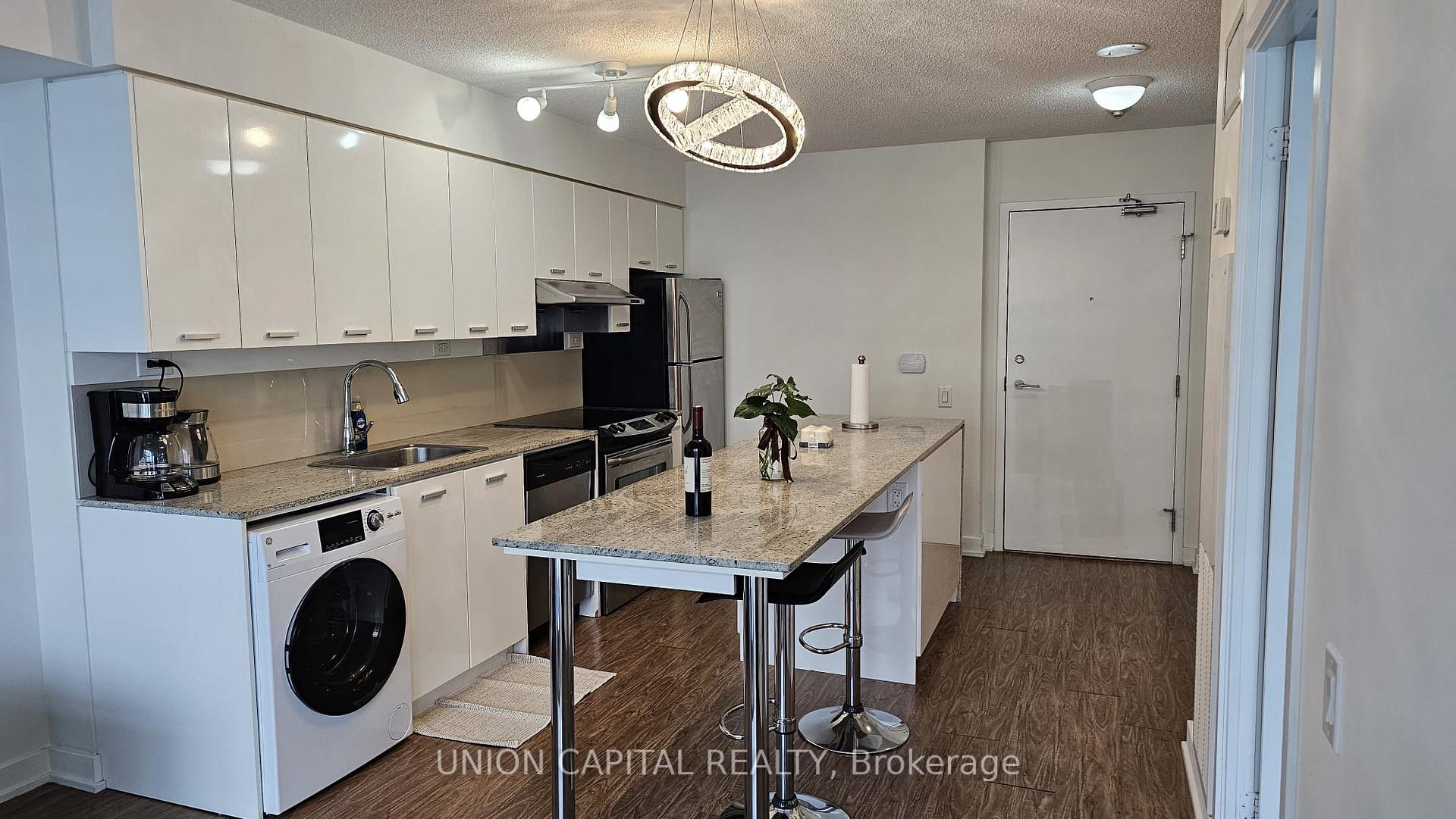 Photo 7 of Unit 1011, 19 Singer Court, North York, Bayview Village — HOMEH