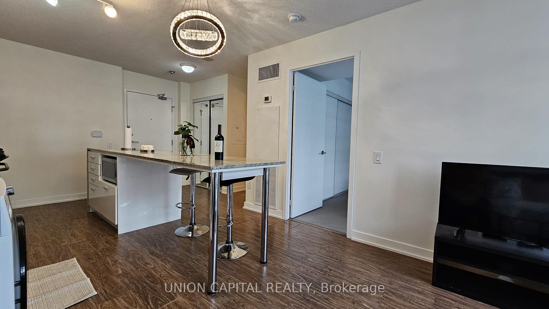 Photo 9 of Unit 1011, 19 Singer Court, North York, Bayview Village — HOMEH