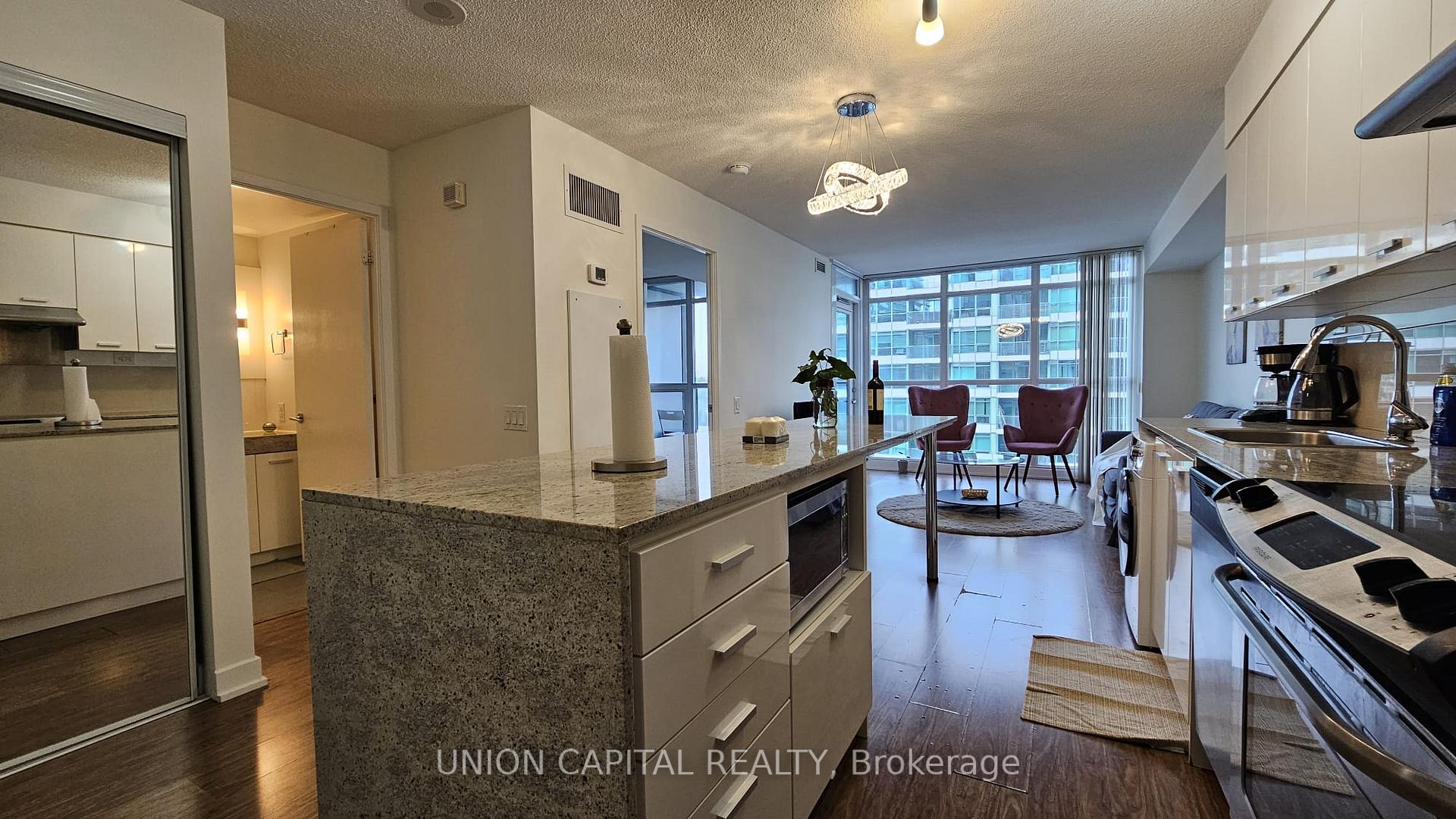 Photo 11 of Unit 1011, 19 Singer Court, North York, Bayview Village — HOMEH