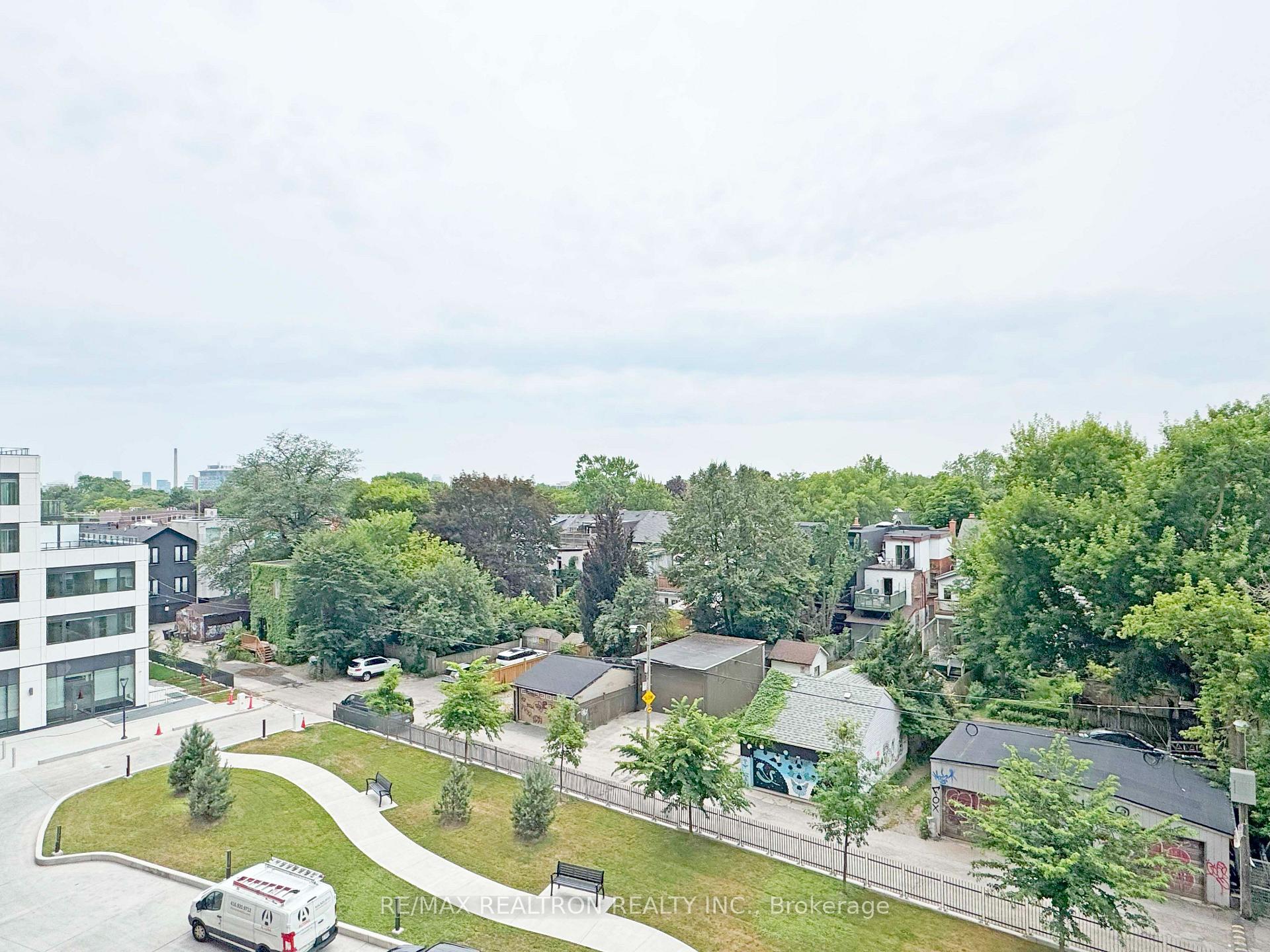 Photo 22 of Unit 502, 666 Spadina Avenue, Toronto, University — HOMEH