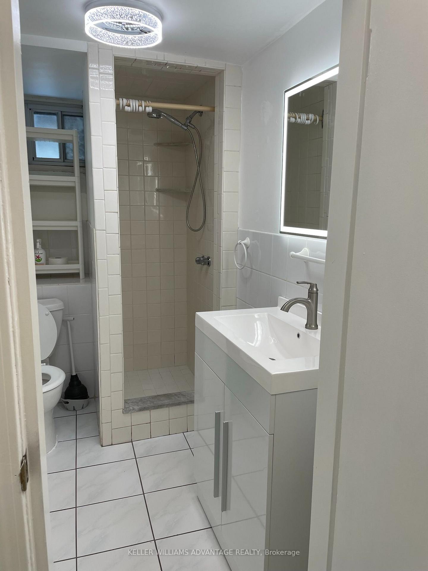 Photo 24 of Unit Basement, 347 Walmer Road, Toronto, Casa Loma — HOMEH