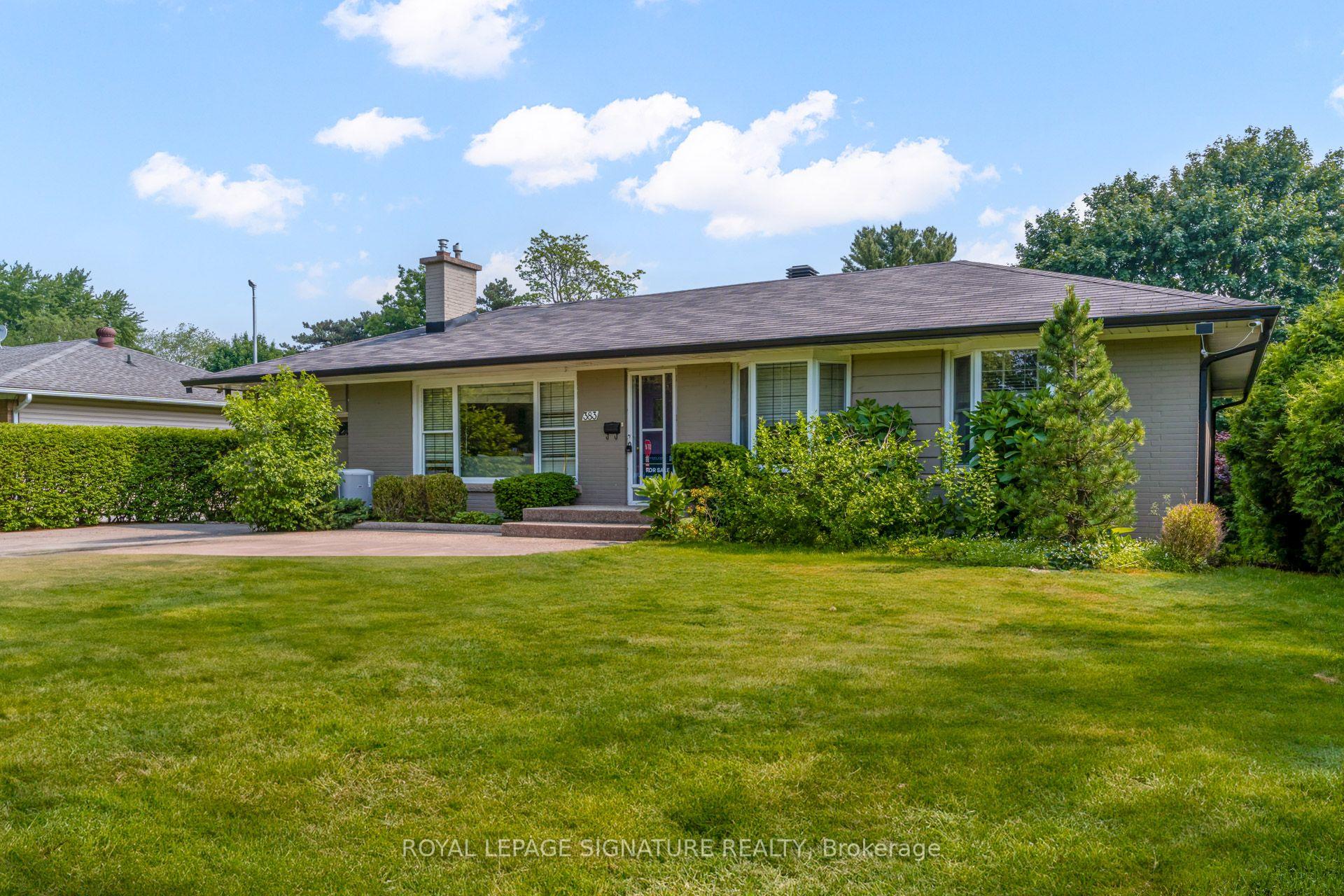 Photo 10 of 383 Maplehurst Avenue, Oakville, Bronte — HOMEH
