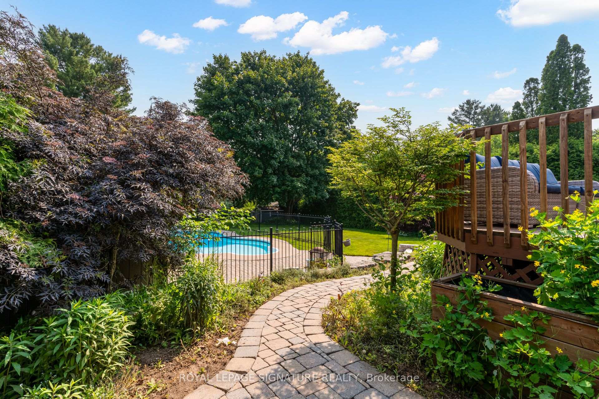 Photo 81 of 383 Maplehurst Avenue, Oakville, Bronte — HOMEH