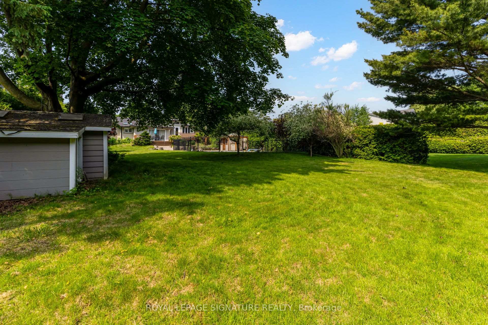 Photo 101 of 383 Maplehurst Avenue, Oakville, Bronte — HOMEH