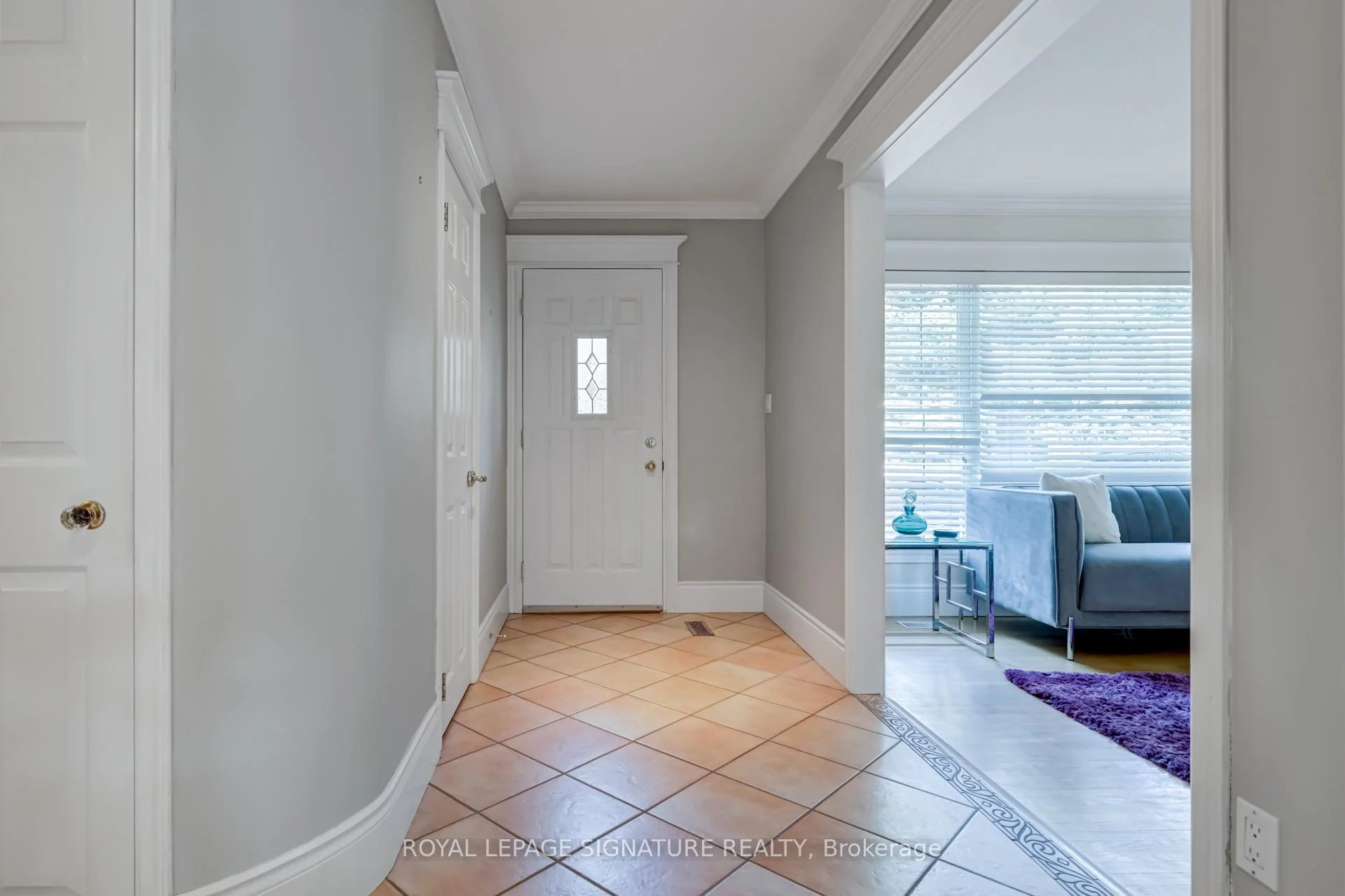Photo 14 of 383 Maplehurst Avenue, Oakville, Bronte — HOMEH