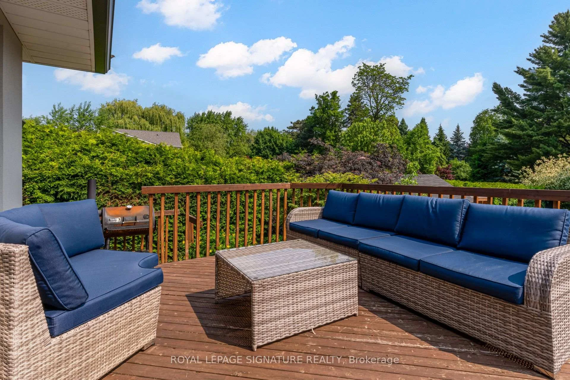 Photo 72 of 383 Maplehurst Avenue, Oakville, Bronte — HOMEH