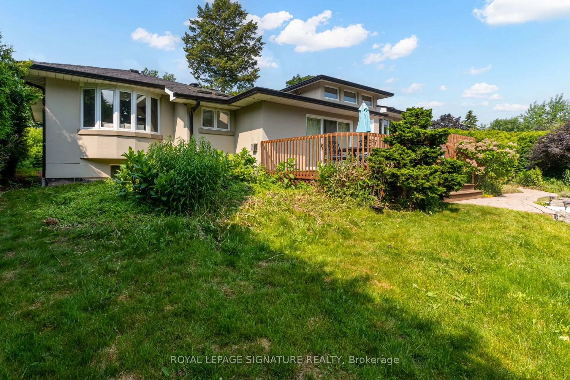 Photo 86 of 383 Maplehurst Avenue, Oakville, Bronte — HOMEH