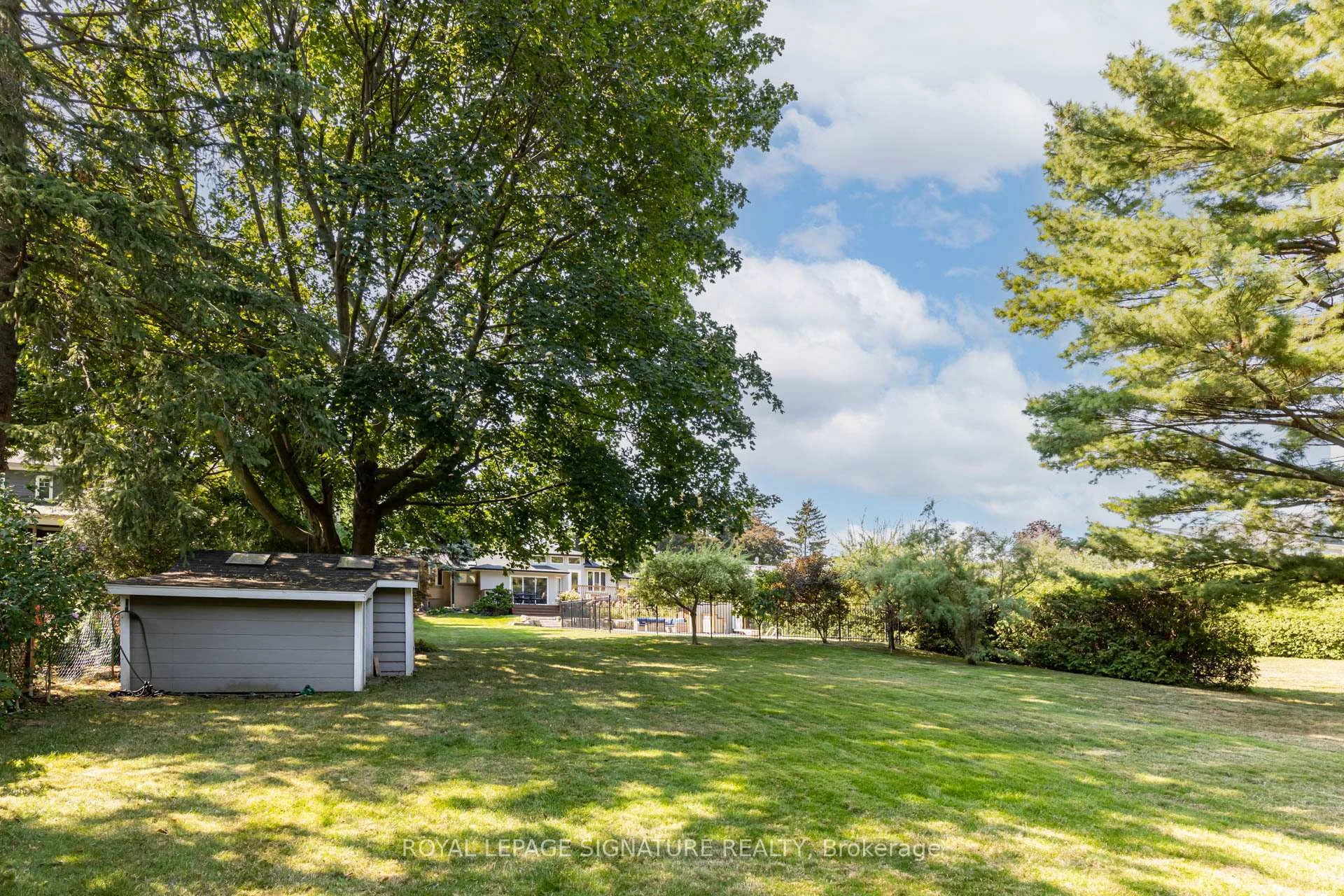 Photo 95 of 383 Maplehurst Avenue, Oakville, Bronte — HOMEH